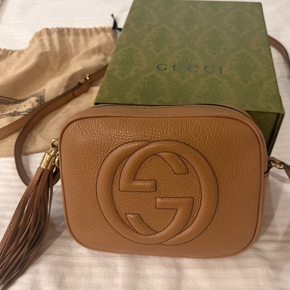 Gucci small leather Soho Disco bag